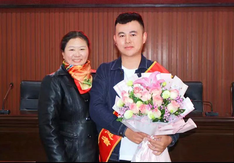 孫天賜，好樣的！